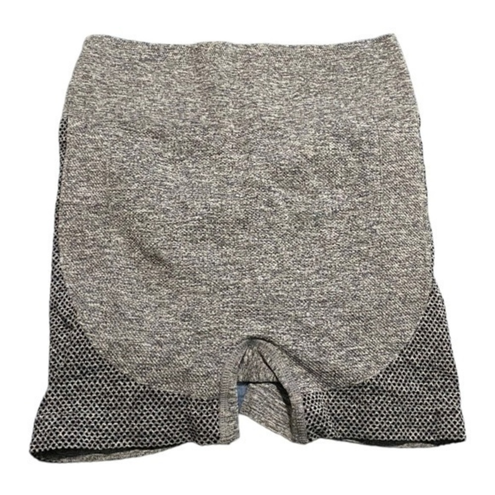 NWOT Women's High Waist Yoga Sports Workout Biker Shorts (Heather Grey / M6)